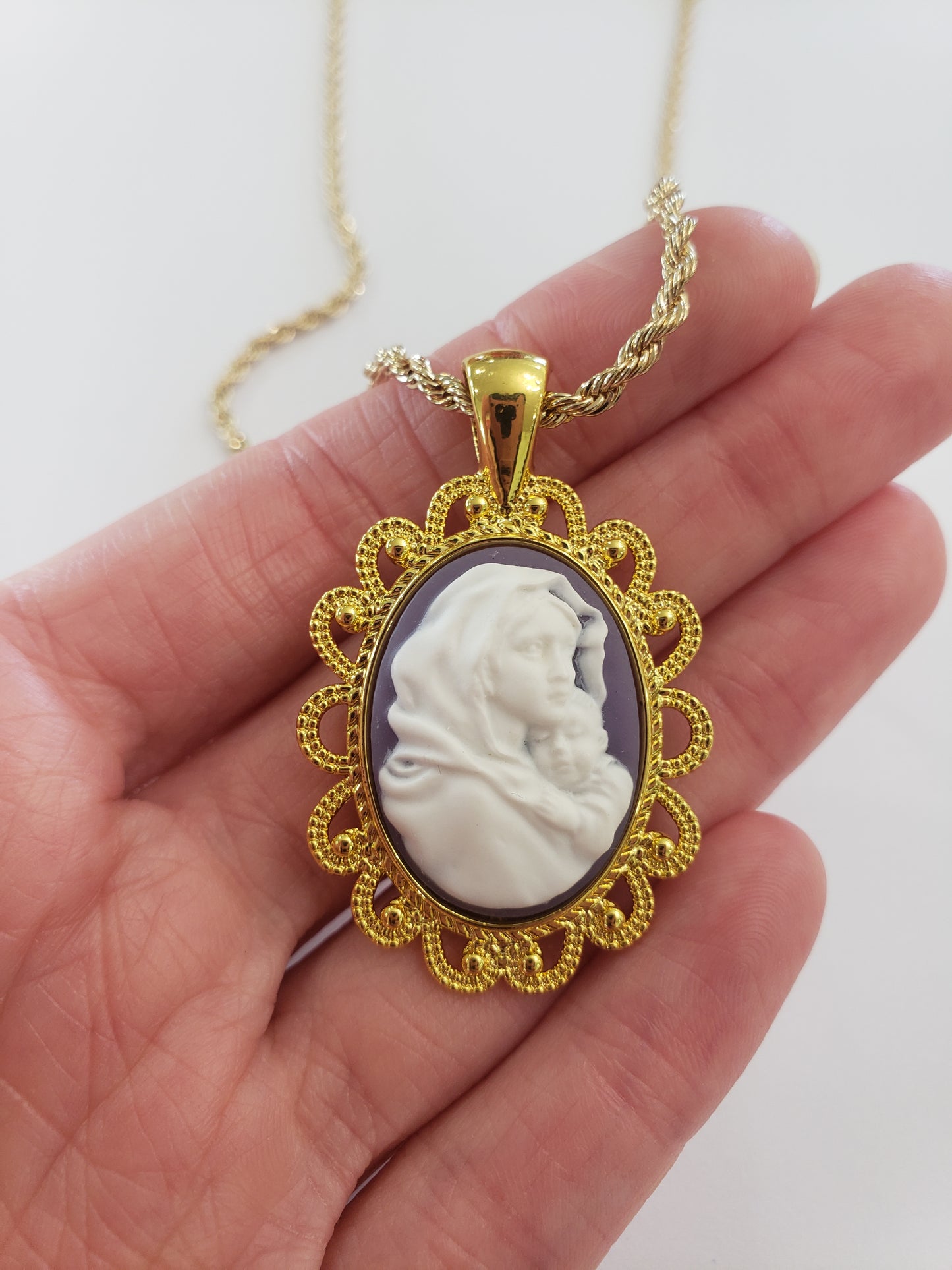 Purple Our Lady Cameo